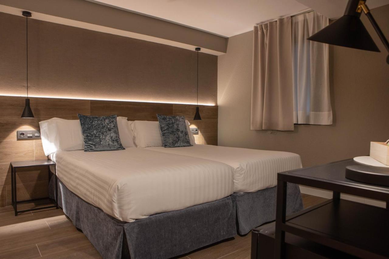 Yomo Eureka Hotel Андора ла Веля Екстериор снимка