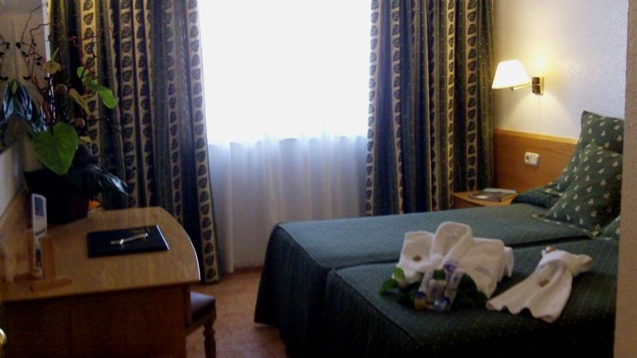 Yomo Eureka Hotel Андора ла Веля Екстериор снимка